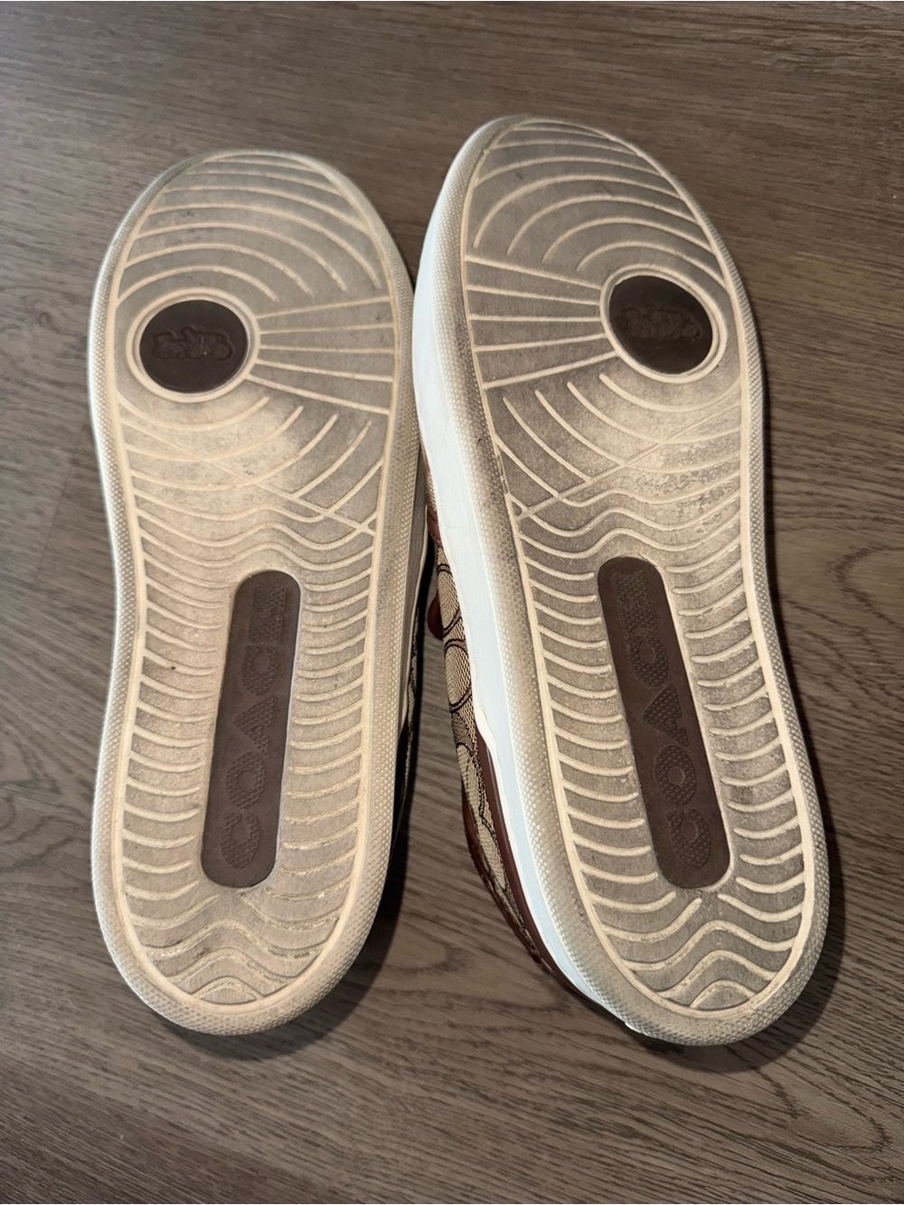 ‼️SOLD‼️Coach Women’s Tan Brown Monogram Slip-On Sneakers Logo Jacquard Canvas - Picture 12 of 13